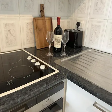 Costa Del Ray Apartment Paphos